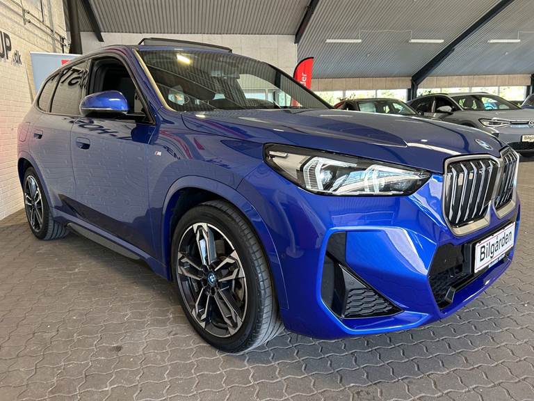 BMW iX1 xDrive30 M-Sport