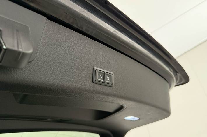 Sort Audi e-tron fra 2021
