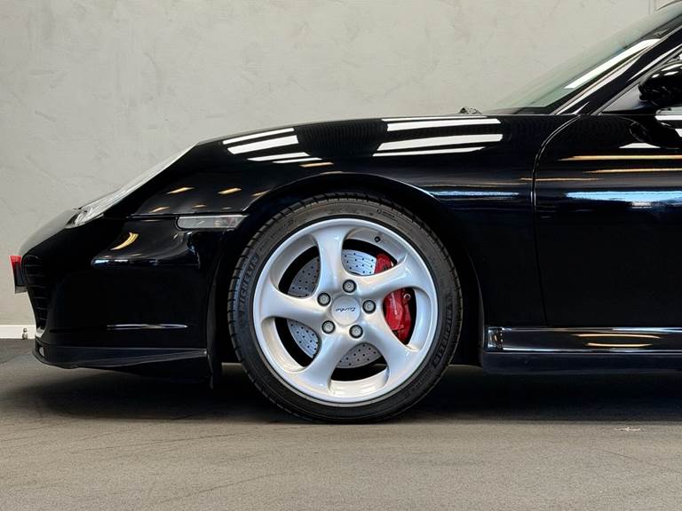 Porsche 911 3,6 Turbo B Turbo 4x4 420HK 2d 6g