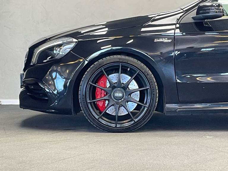Mercedes A45 AMG 2,0 4Matic AMG Speedshift 381HK 5d 7g Aut.