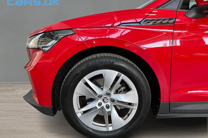 Rød Skoda Enyaq fra 2021