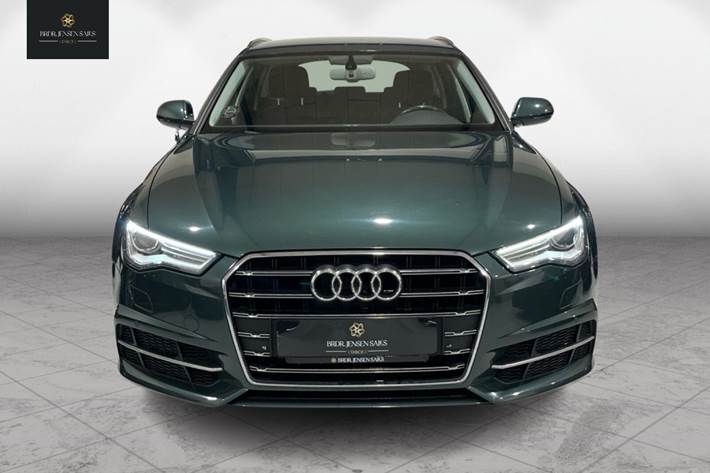 Grøn Audi A6 fra 2017