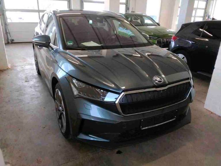 Skoda Enyaq 80 iV Suite