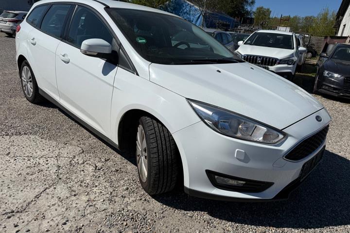 Hvid Ford Focus fra 2015
