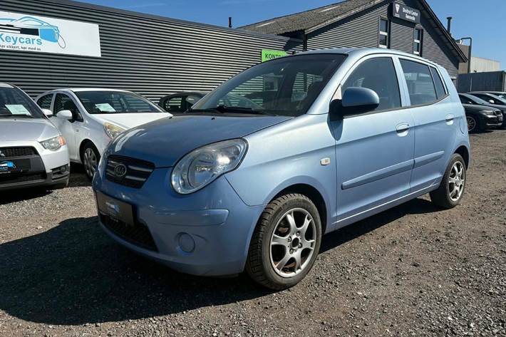 Blå Kia Picanto fra 2008