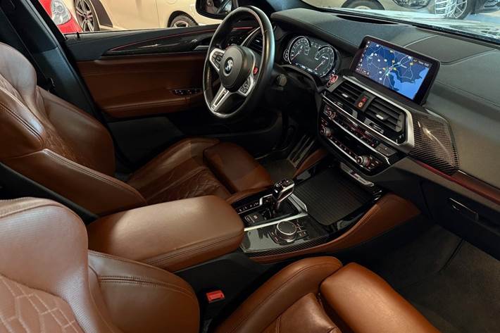 Sort BMW X4 fra 2020
