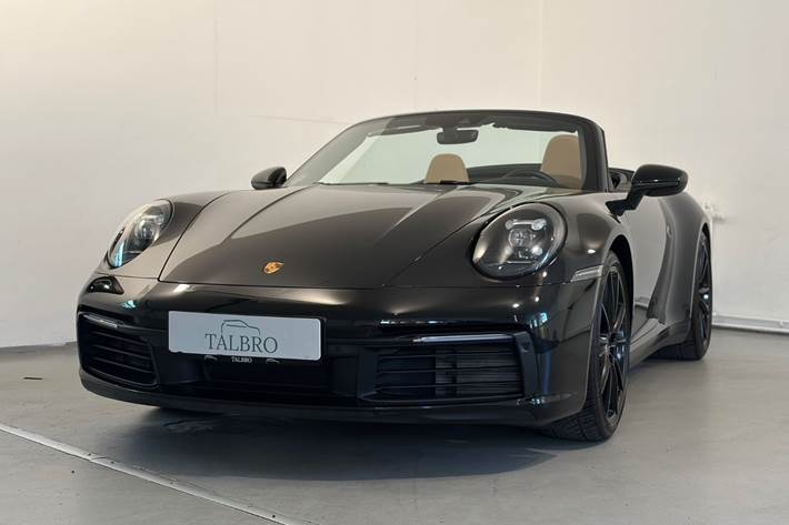 Beige Porsche 911 Carrera S fra 2020