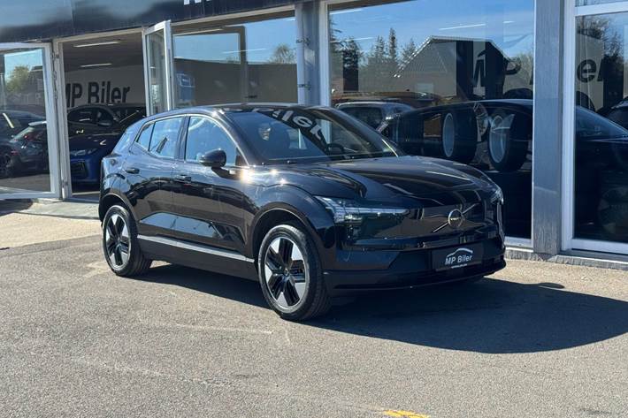 Sort Volvo EX30 fra 2024