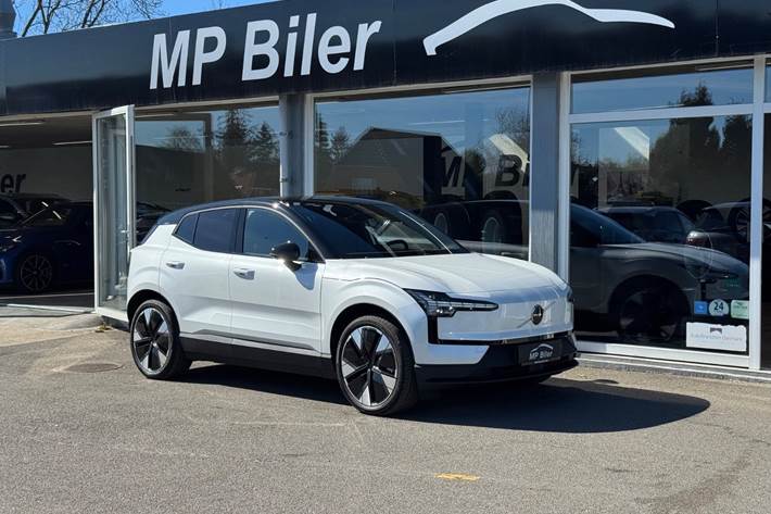 Hvid Volvo EX30 fra 2024