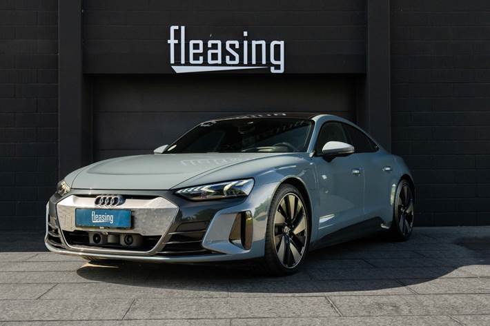 Blå Audi e-tron GT fra 2021