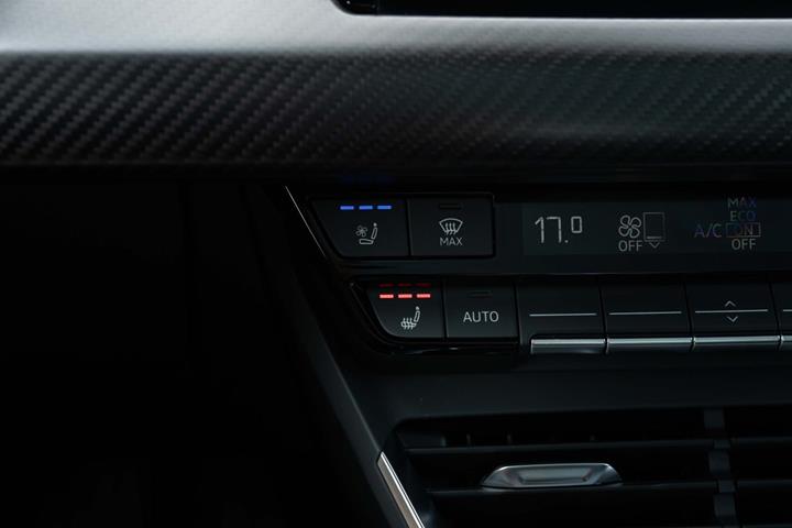 Blå Audi e-tron GT fra 2021