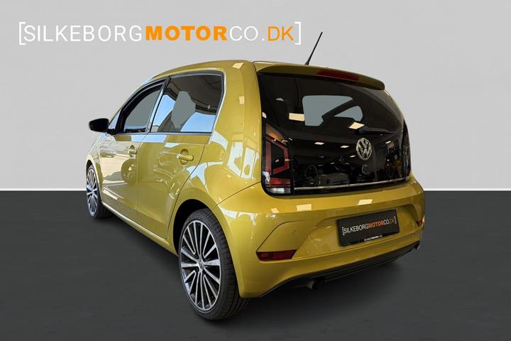 Gul VW UP! fra 2017
