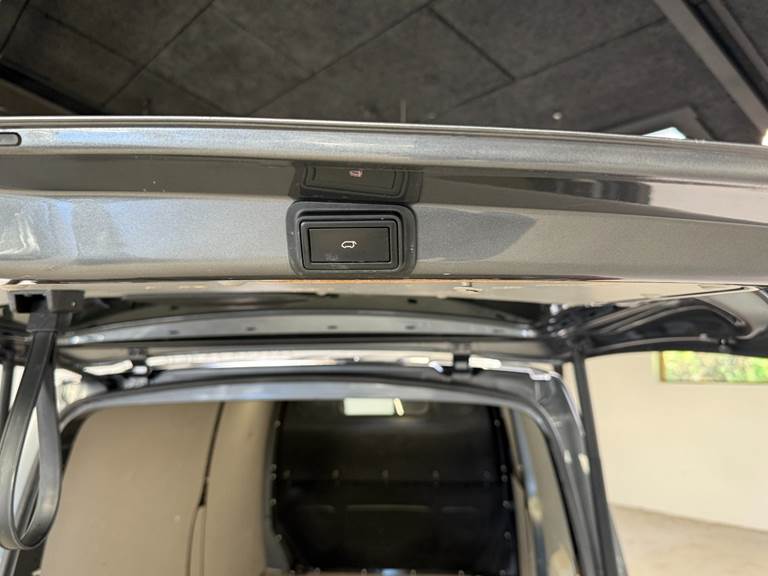 VW Transporter 2,0 TDi 150 Kassevogn DSG lang
