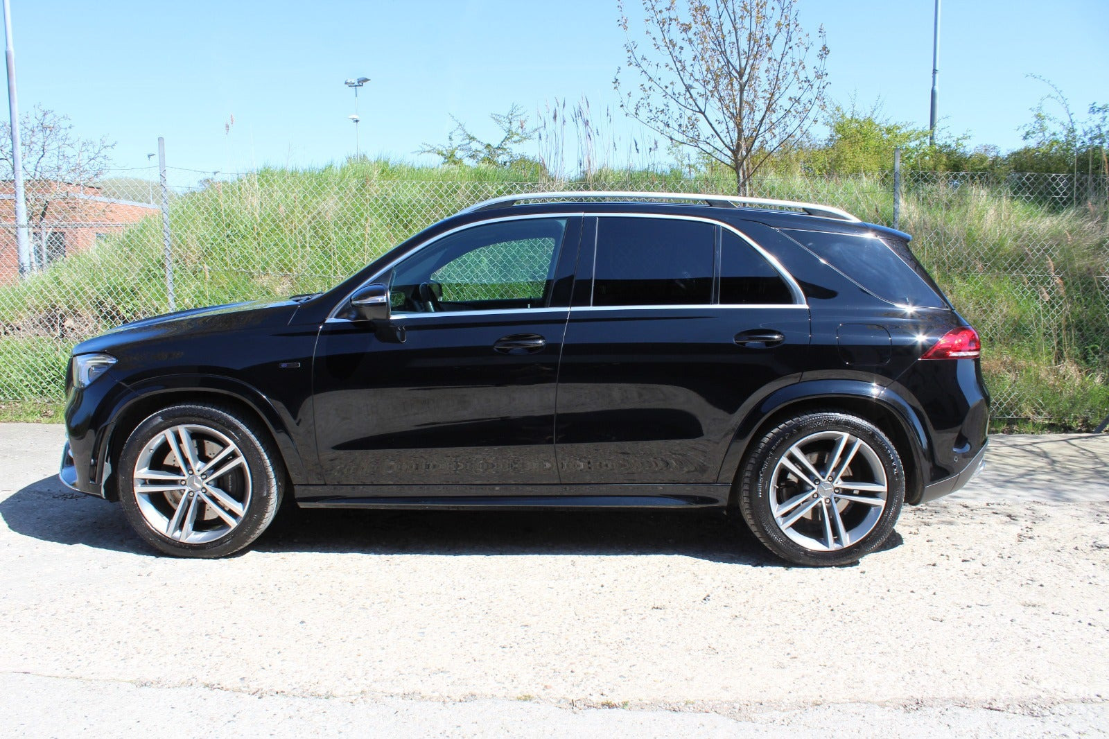 Sort Mercedes GLE350 de fra 2021