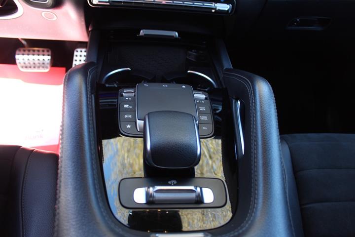 Sort Mercedes GLE350 de fra 2021