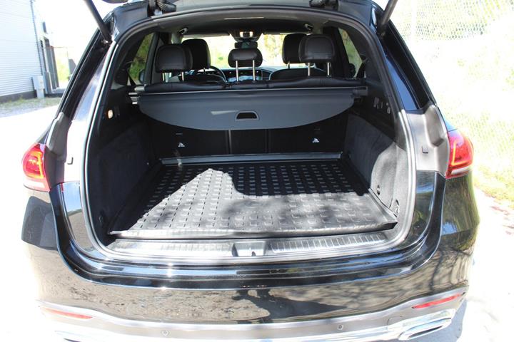Sort Mercedes GLE350 de fra 2021