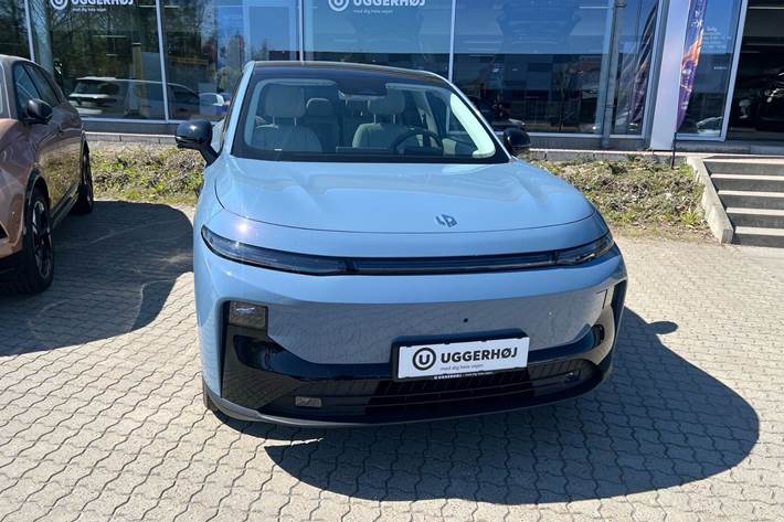 Blå Leapmotor B10 fra 2025