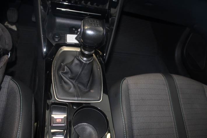 undefined Peugeot 208 fra 2022