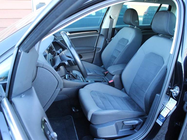 VW Golf VII 1,5 TSi 150 Highline Variant DSG