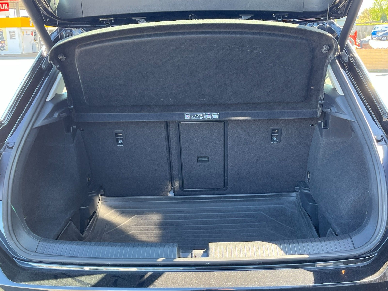 Sort VW T-Roc fra 2020