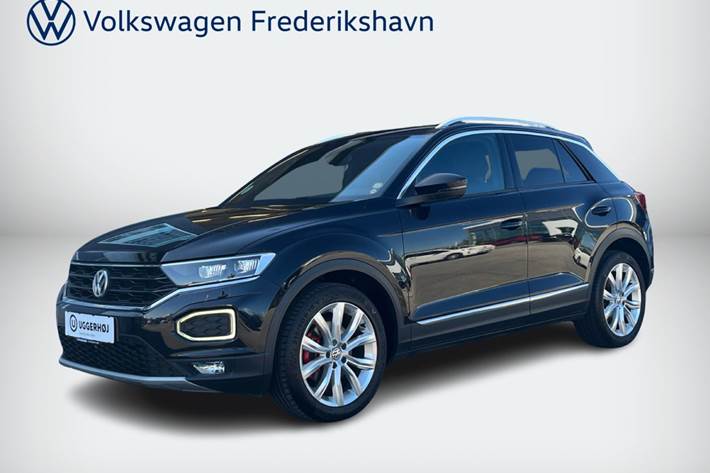 Sort VW T-Roc fra 2020 set udefra