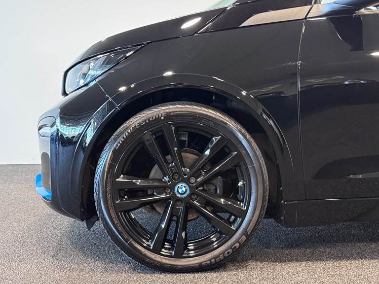 BMW i3s Charged