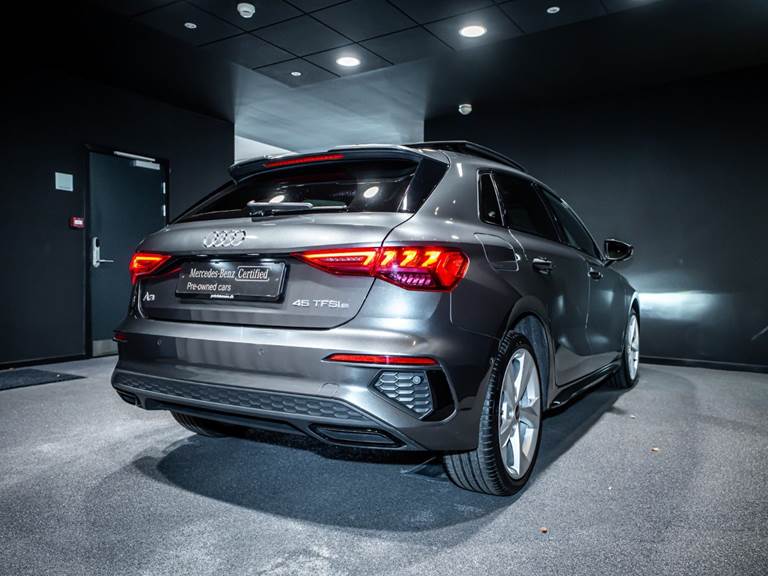 Audi A3 45 TFSi e S-line Sportback S-tr.