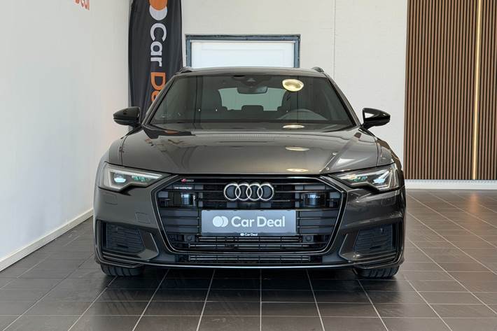 Grå Audi A6 fra 2022