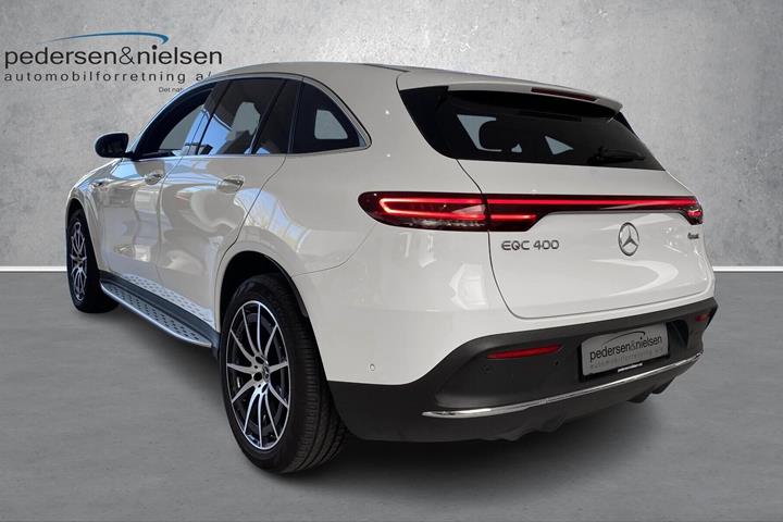 Hvid Mercedes EQC 400 fra 2022
