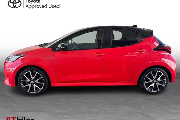 undefined Toyota Yaris fra 2021
