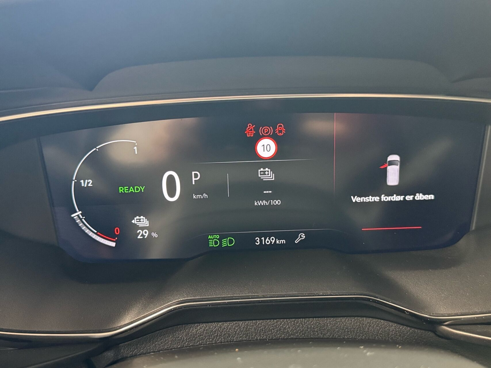 Grå Opel Combo-e Life fra 2024