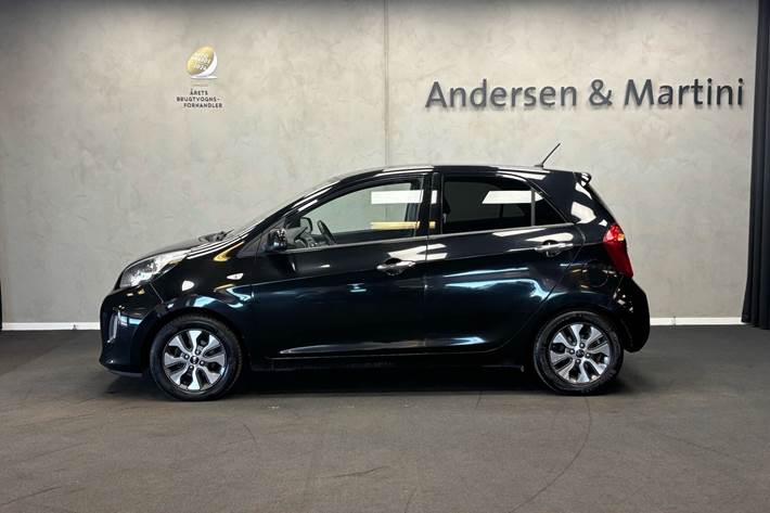 Sort Kia Picanto fra 2015