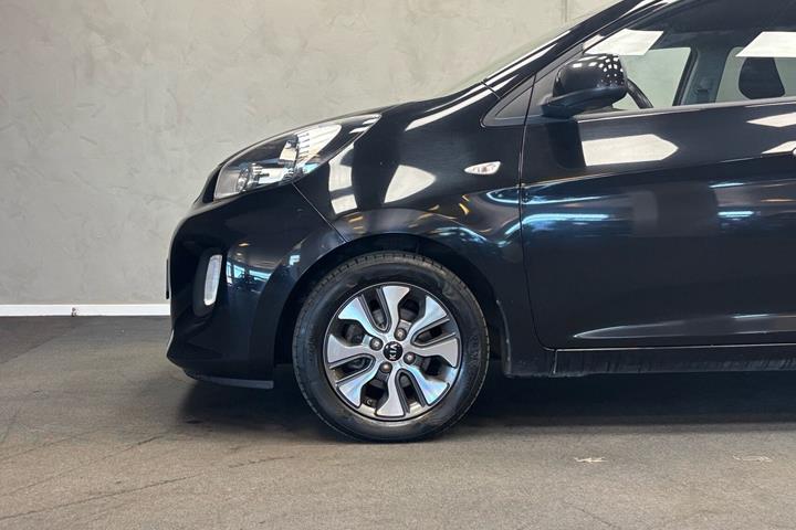 Sort Kia Picanto fra 2015