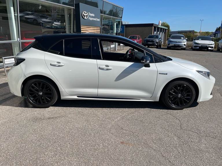 Toyota Corolla 2,0 Hybrid H3 GR Sport E-CVT 184HK 5d 6g Aut.