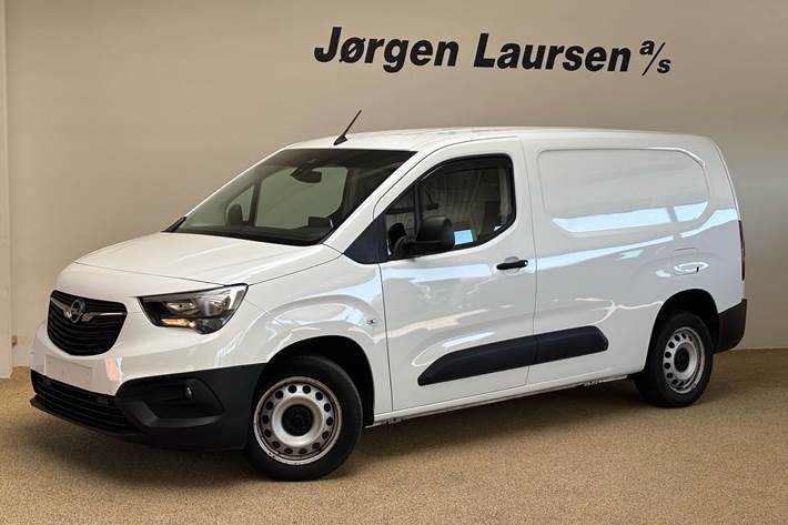 Hvid Opel Combo fra 2022