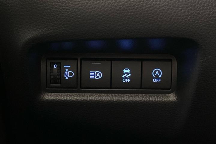 Beige Toyota Aygo X fra 2025