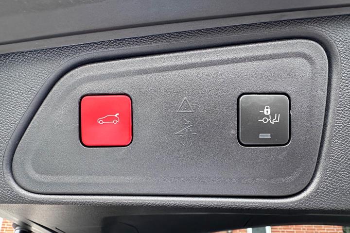 undefined Peugeot 3008 fra 2021