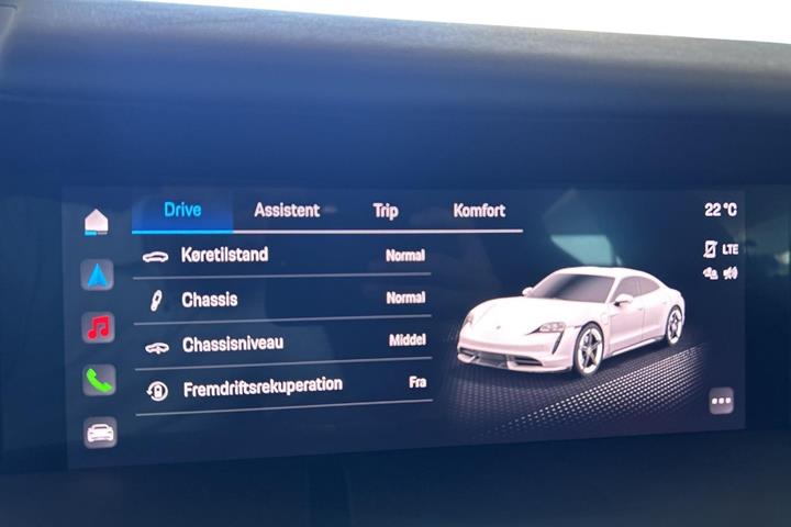 Grå Porsche Taycan fra 2021
