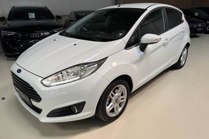 undefined Ford Fiesta fra 2014