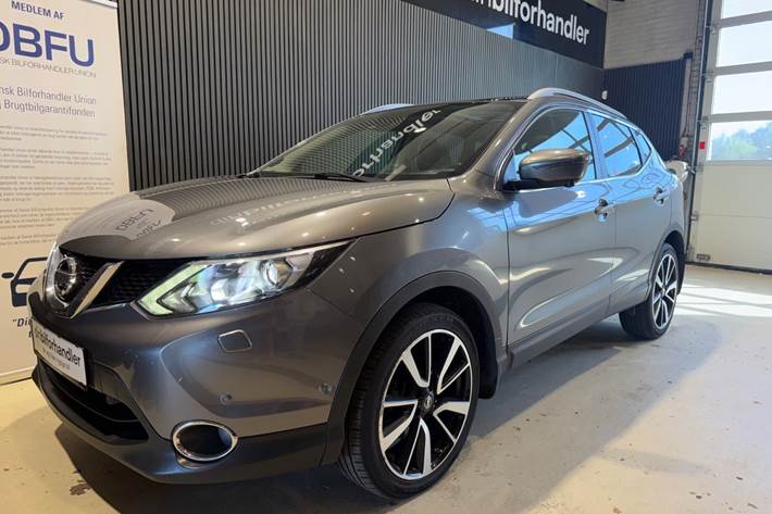 undefined Nissan Qashqai fra 2014 set udefra