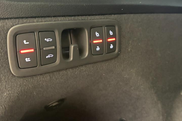Sort Audi SQ7 fra 2018