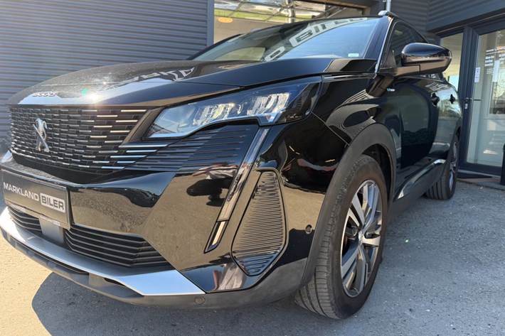 Sort Peugeot 3008 fra 2021
