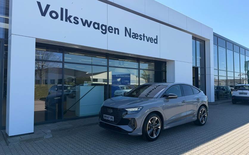Audi Q4 e-tron 45 S-line Sportback quattro