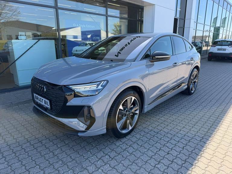 Audi Q4 e-tron 45 S-line Sportback quattro