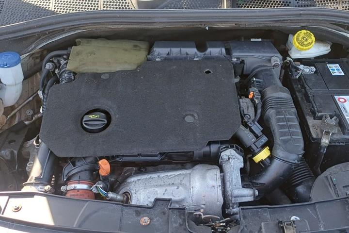 Hvid Citroën C4 Cactus fra 2020