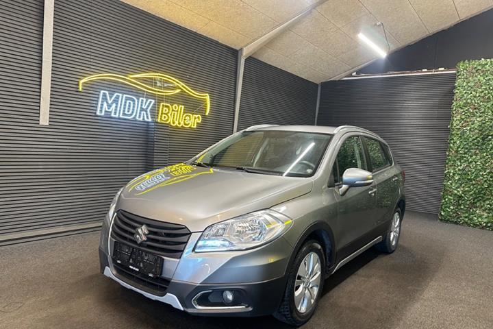 undefined Suzuki S-Cross fra 2013
