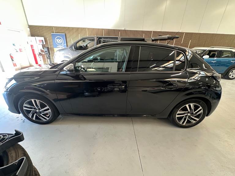 Peugeot 208 1,2 PureTech 100 Allure+