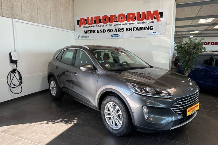 Grå Ford Kuga fra 2023