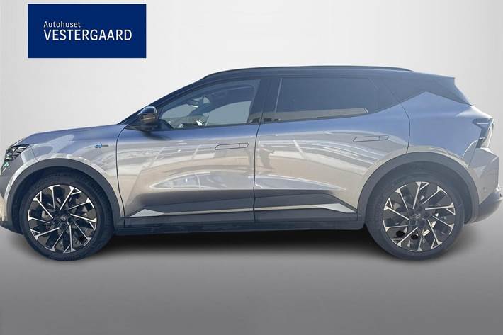 Grå Renault Scenic E-Tech fra 2025