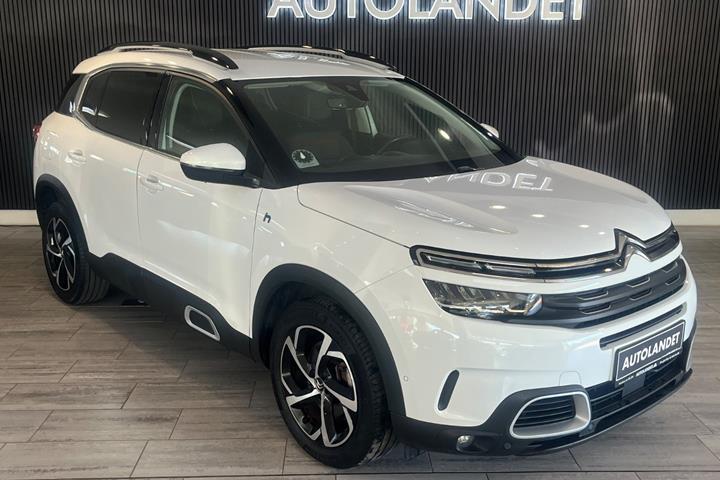 Hvid Citroën C5 Aircross fra 2021 set udefra